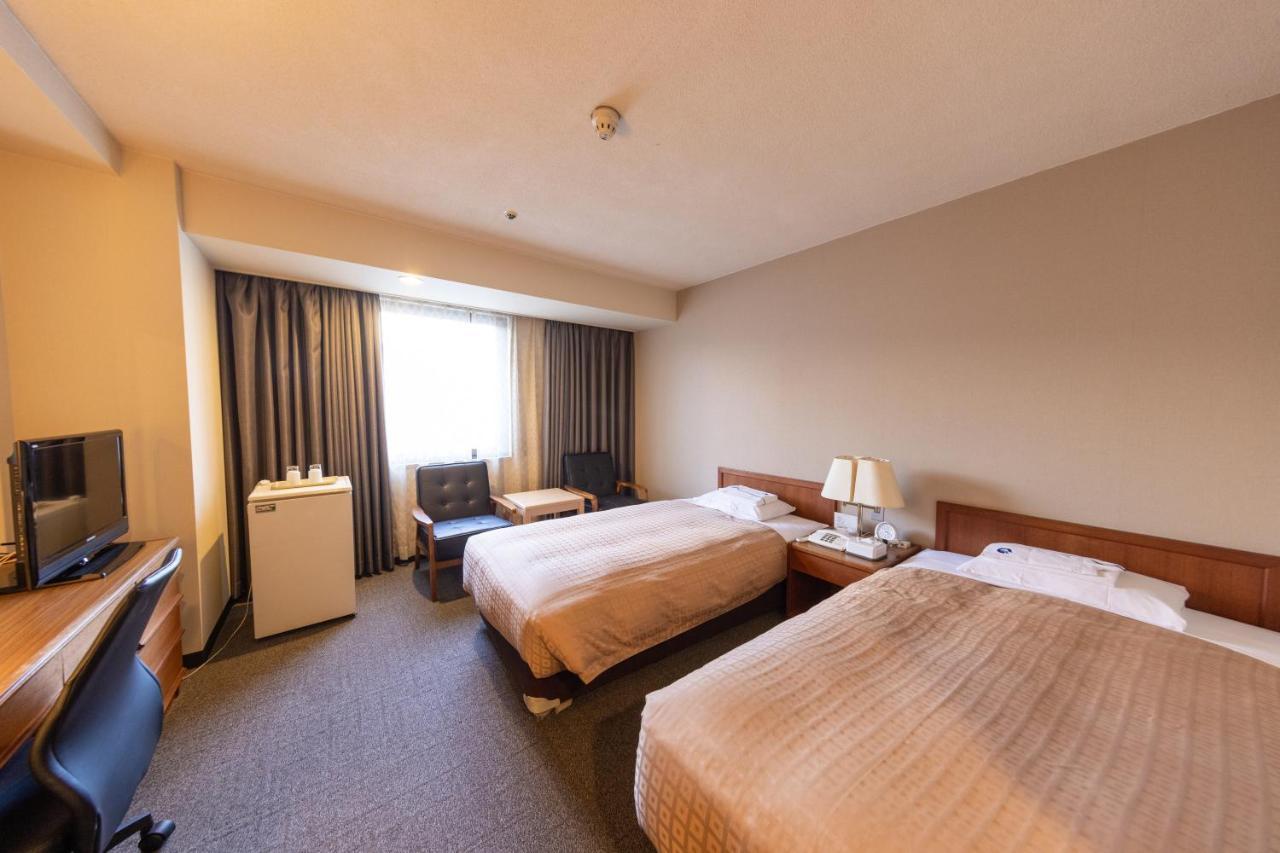 Nagaoka Grand Hotel Bagian luar foto