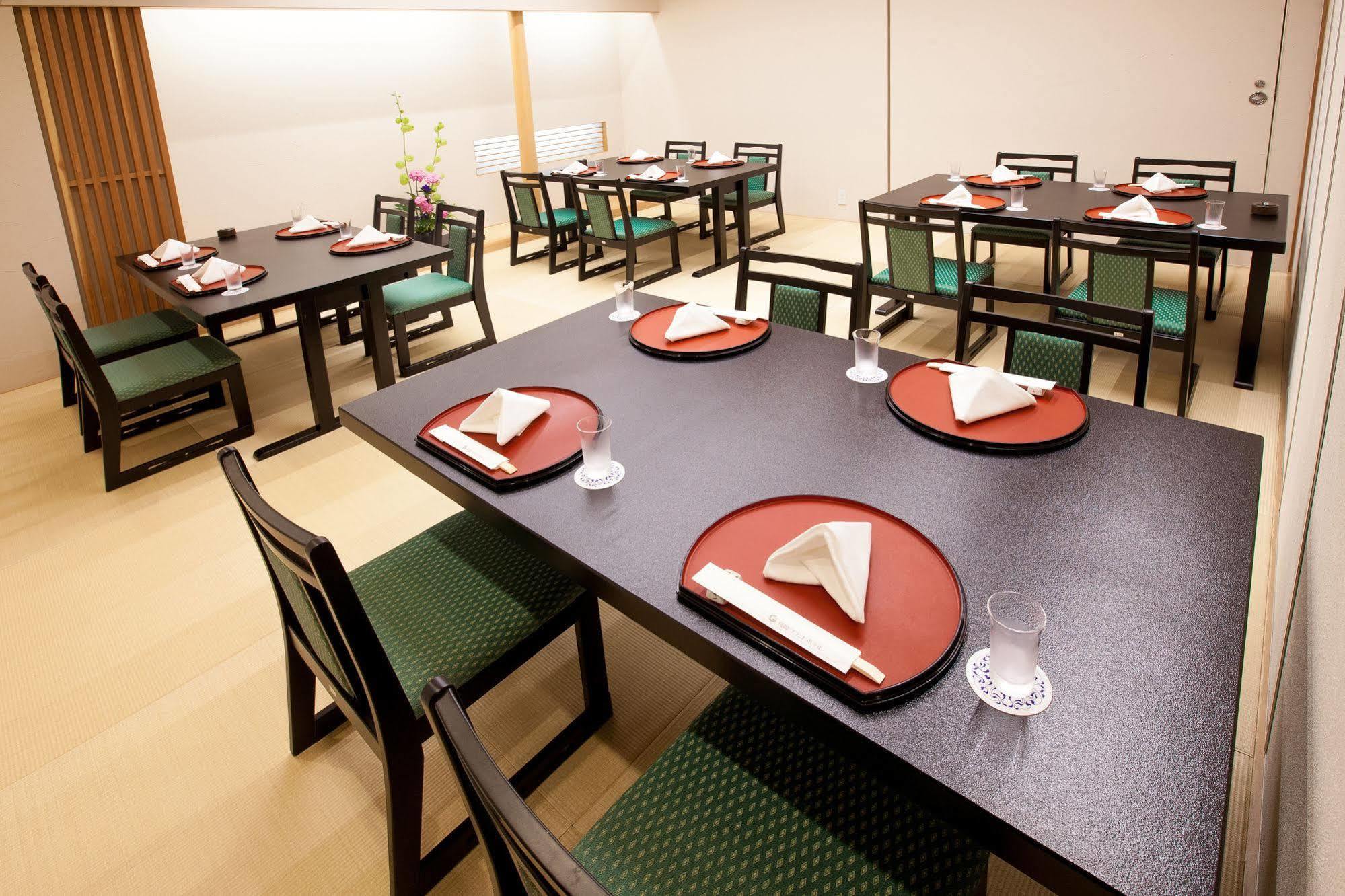 Nagaoka Grand Hotel Bagian luar foto