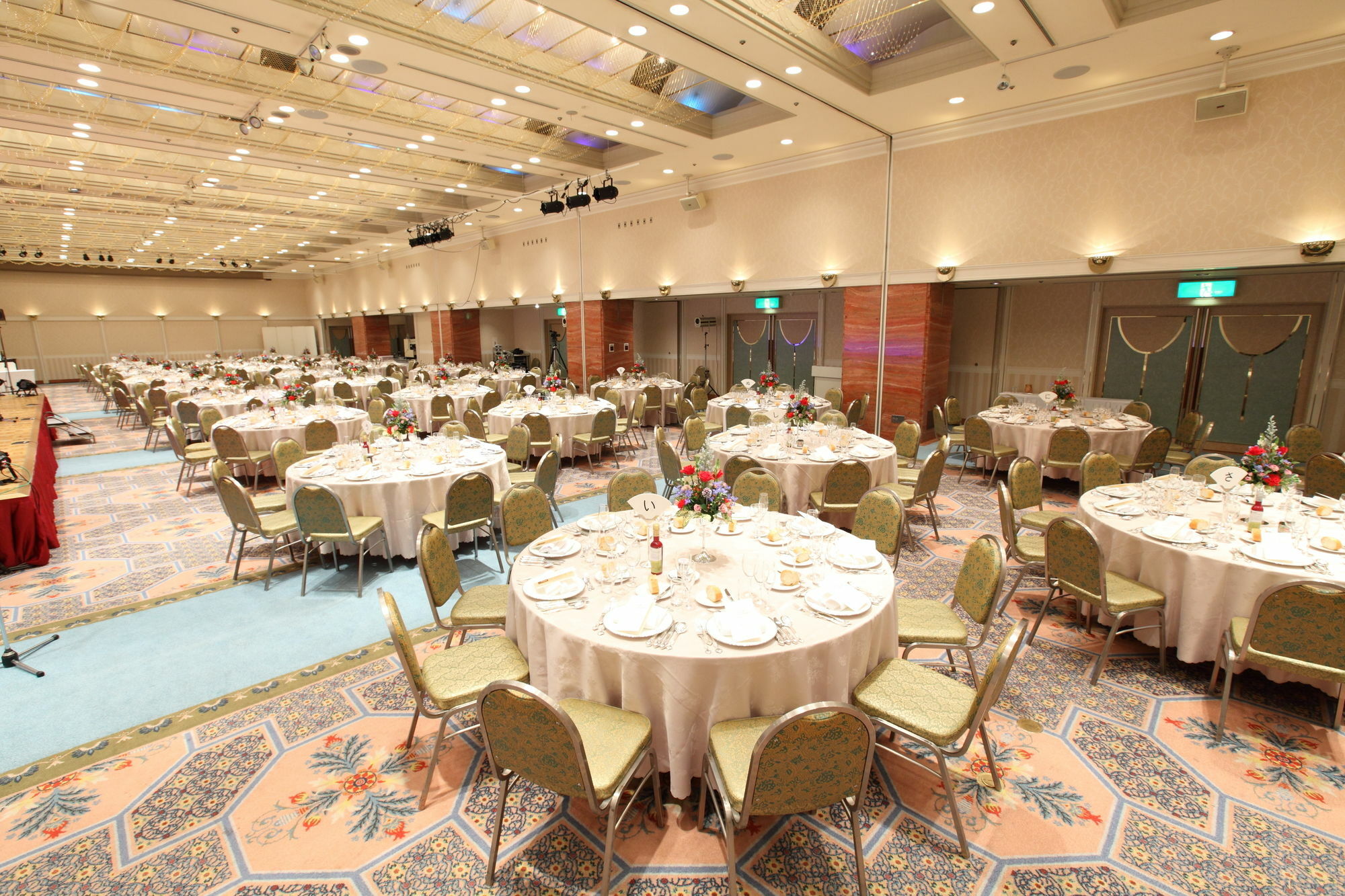 Nagaoka Grand Hotel Bagian luar foto